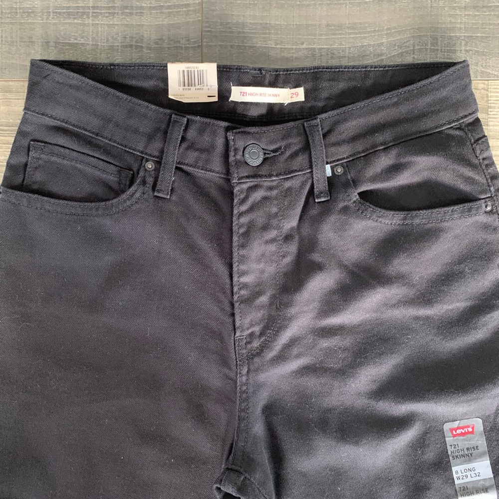 Levi’s 721 8 Long High Rise Skinny Destroyed Black Jeans - Picture 6 of 16